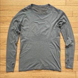 Swiftly tech long sleeve grey